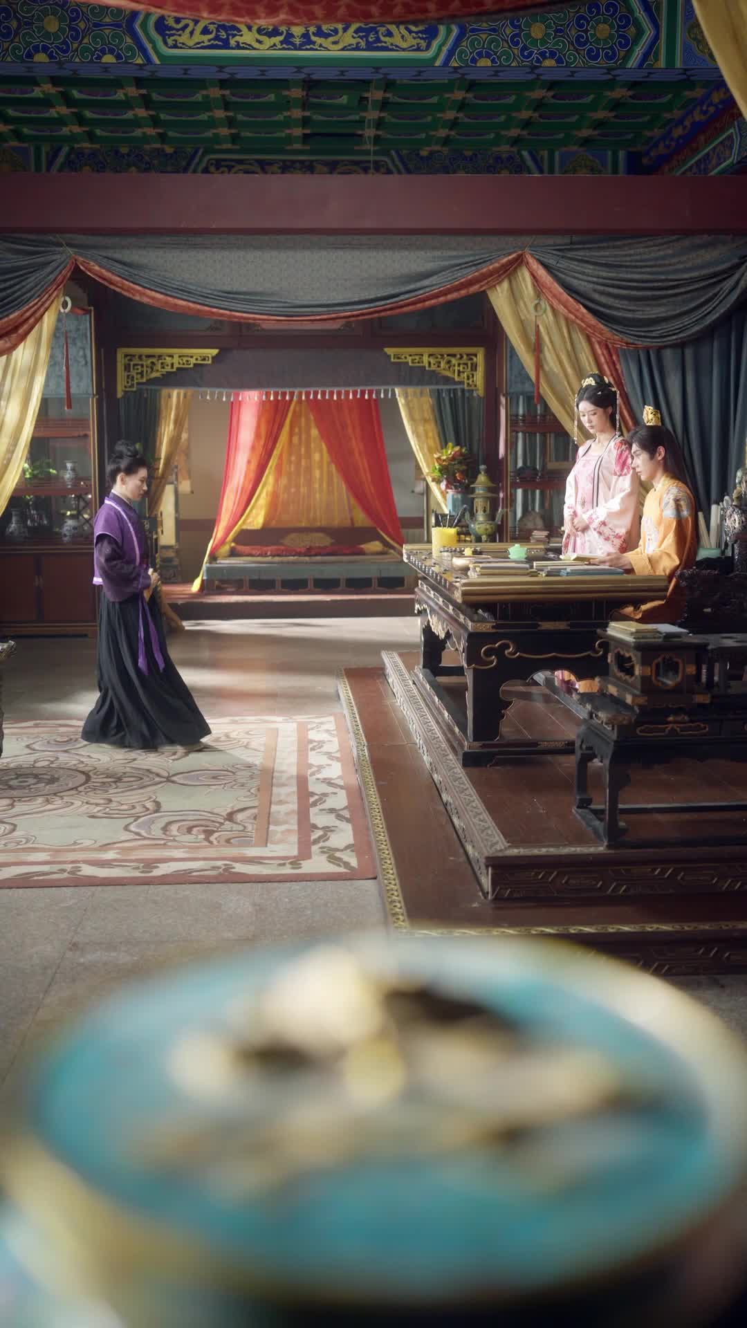 Episode 15 - Harem Wars: System vs. Queen